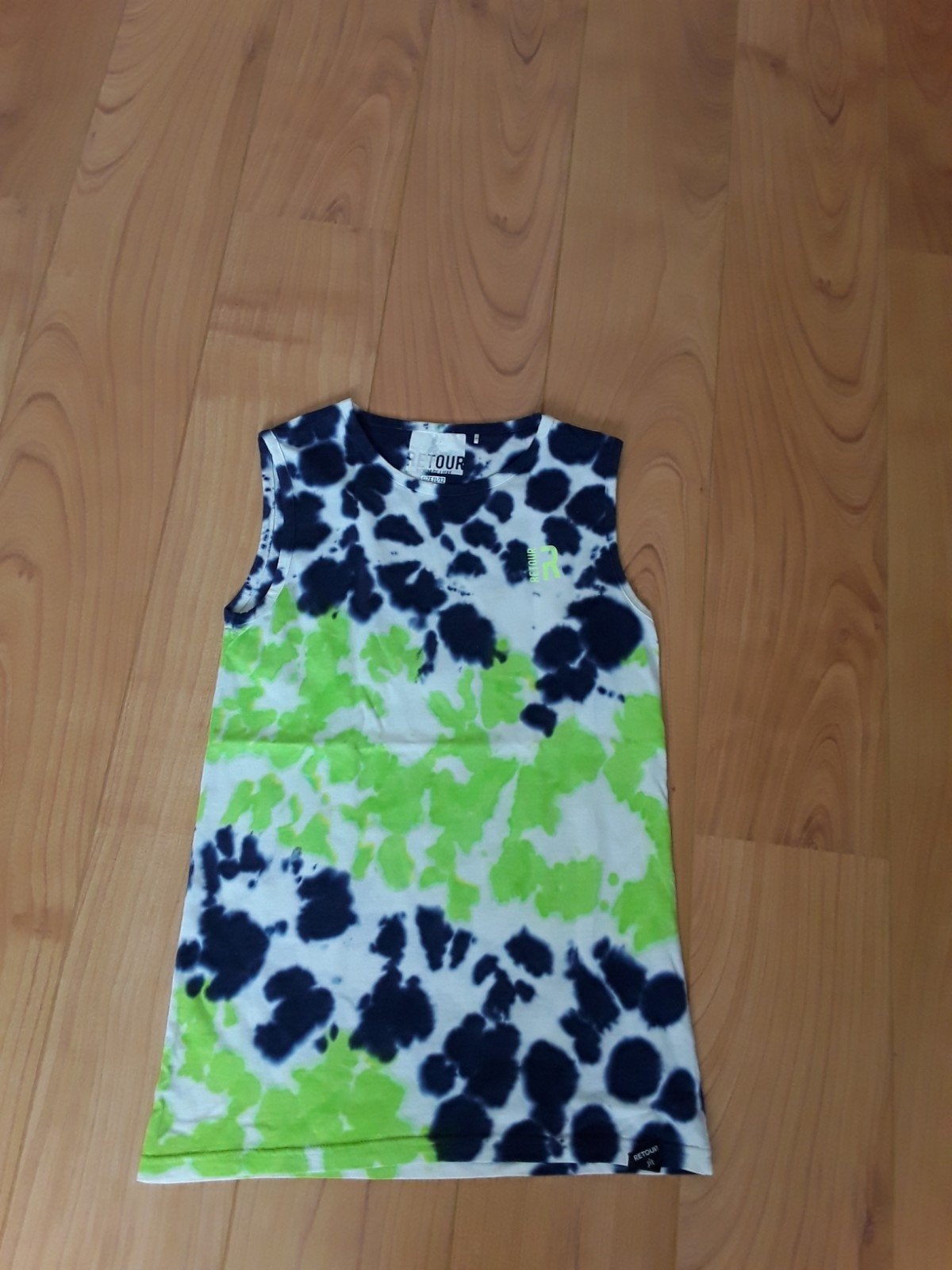 Singlet tanktop Retour maat 146-152 in nieuwstaat, Kinderen en Baby's, Kinderkleding | Maat 152, Ophalen, Zo goed als nieuw, Shirt of Longsleeve