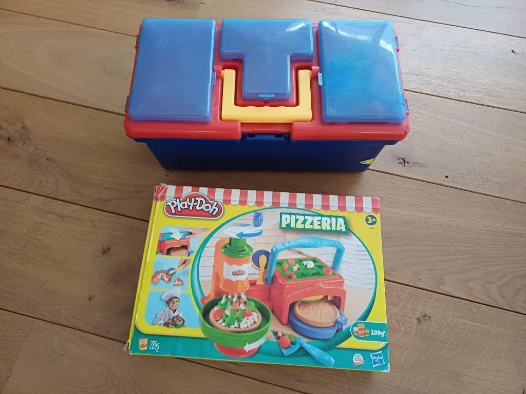 Play-Doh pizzeria + Kid's Dough koffer, Ophalen, Gebruikt, Knutselen