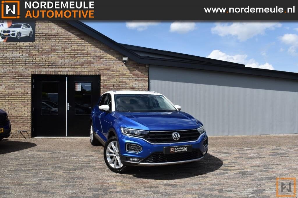 Volkswagen T-ROC 1.5 TSI SPORT, Beats Audio, Xenon, Virtual,, Auto's, Volkswagen, Euro 6, 4 cilinders, 150 pk, Blauw