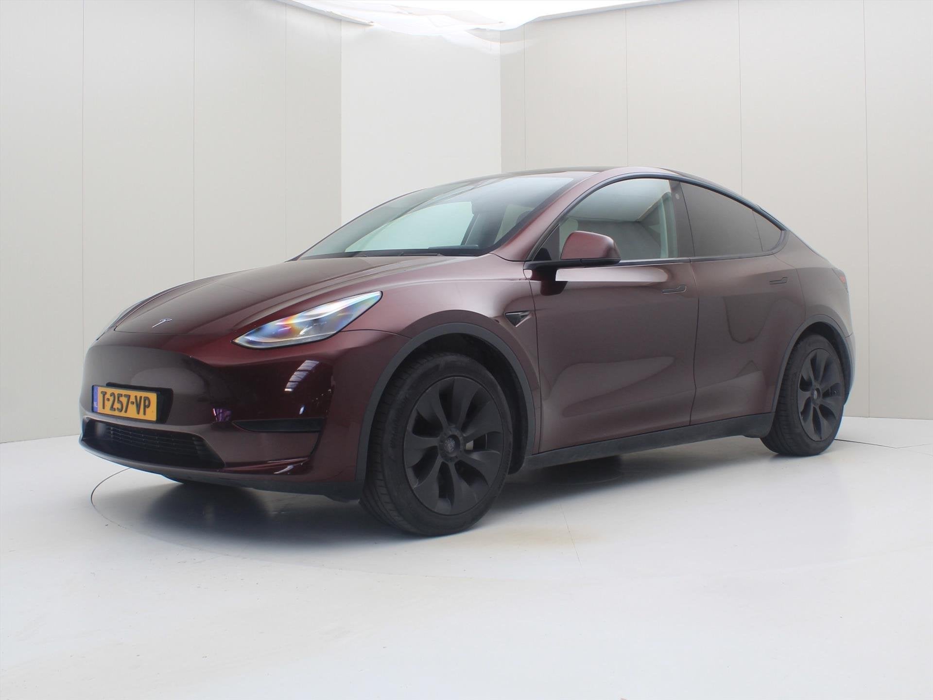 Tesla Model Y Standard RWD Plus [ TREKHAAK+AMD RYZEN+AUTOPIL, Auto's, Automaat, Gebruikt, Zwart, Origineel Nederlands