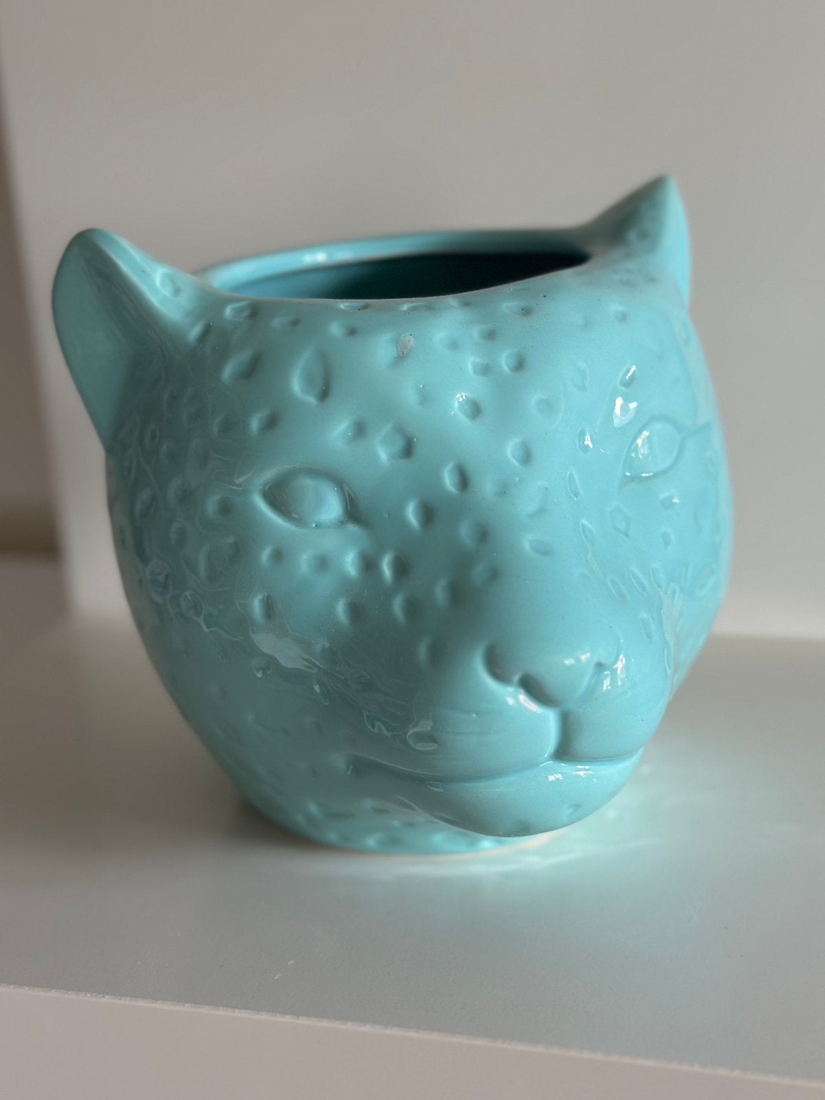 Blauwe bliempot kat , luipaard, Ophalen of Verzenden, Zo goed als nieuw, Dier
