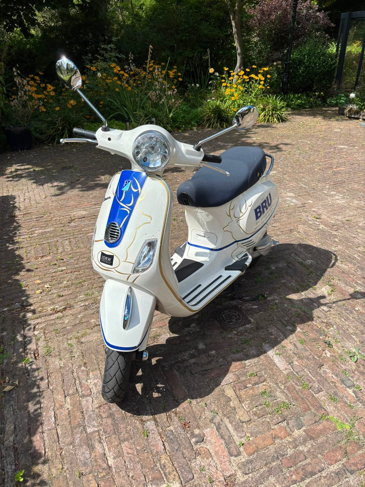 Vespa LX 50 BRU Special Edition | 2010 |  7.110 km | Blauw, Fietsen en Brommers, Snorfietsen en Snorscooters, Ophalen, Gebruikt