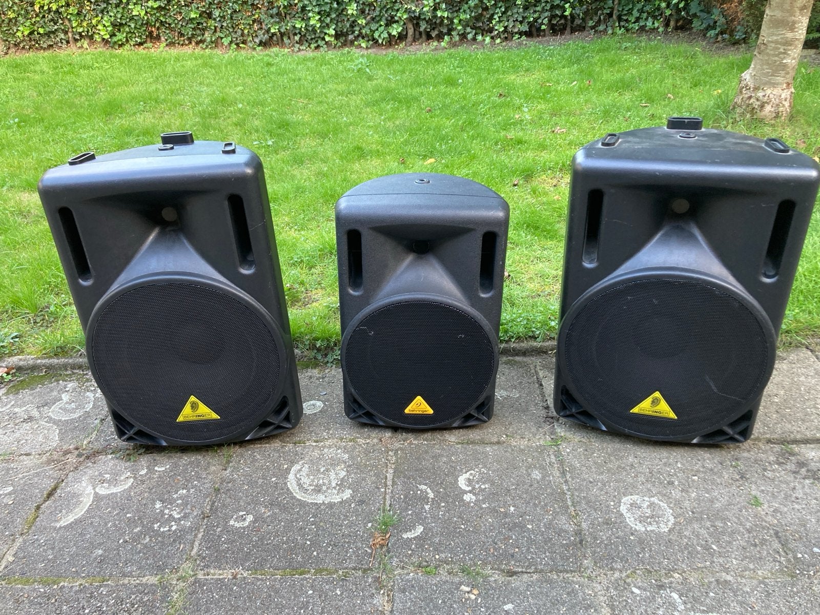 Behringer Eurolive B210D/B212D actieve PA speakerset, Muziek en Instrumenten, Ophalen, Gebruikt, 500 tot 1000 watt, P.A.