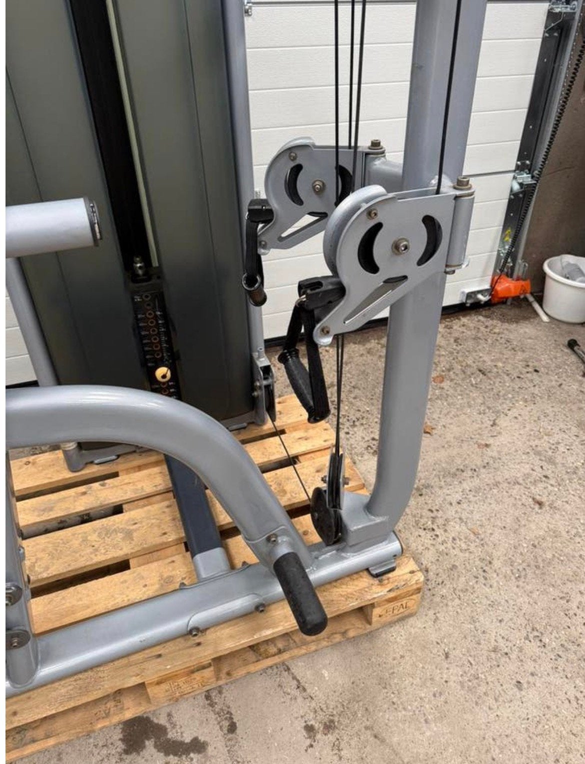 Matrix seated row met 72 kg gewichten / fitness / gym / rug, Ophalen, Benen, Gebruikt, -