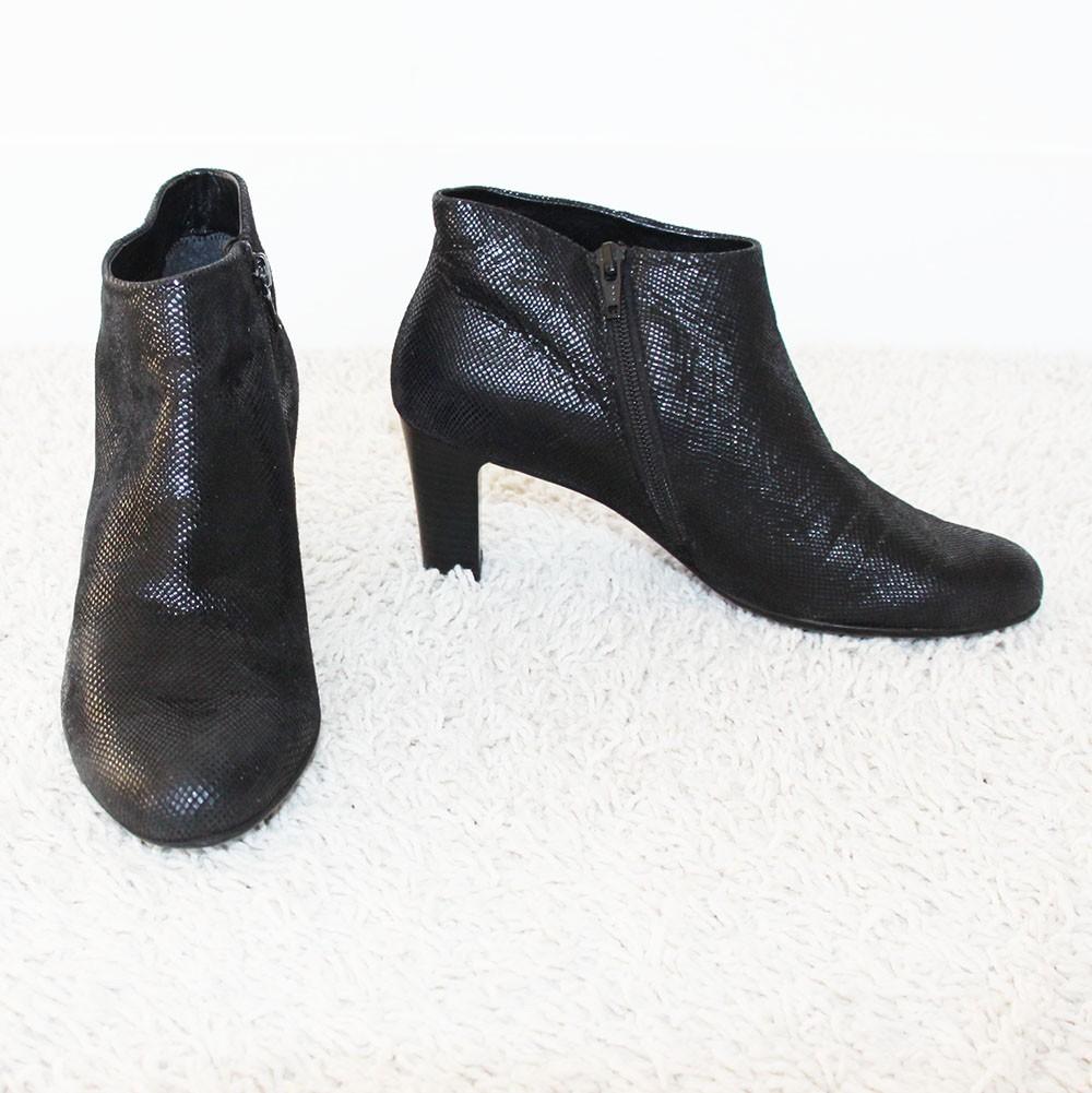 Schitterende Leren Gabor Laarsjes -s11 (Maat 5½/38½) € 60,-, Kleding | Dames, Schoenen, Zwart, Lage of Enkellaarzen, Gabor, Ophalen of Verzenden