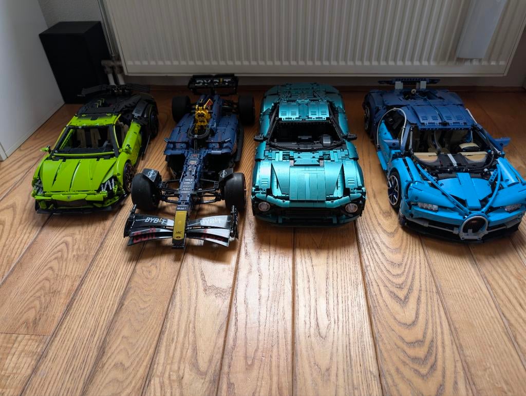 4 mooie raceautos Nifeliz, Ophalen of Verzenden, Zo goed als nieuw