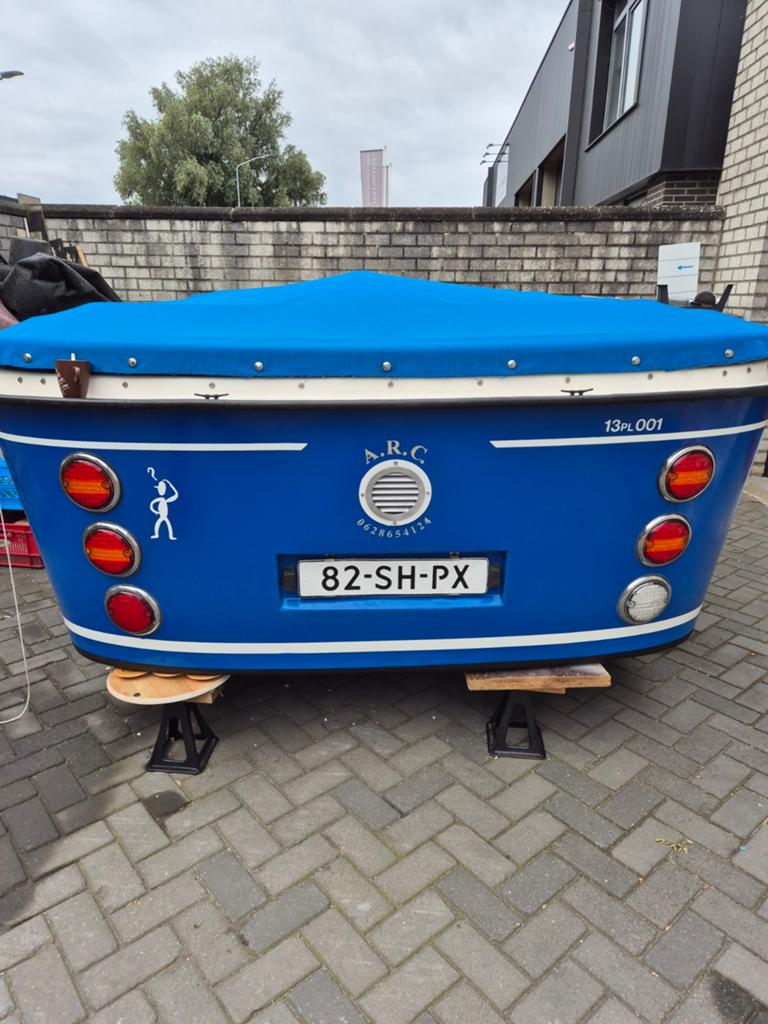 Varende caravan (vouwwagen), Gebruikt, 5 m, 2 m, Trailer