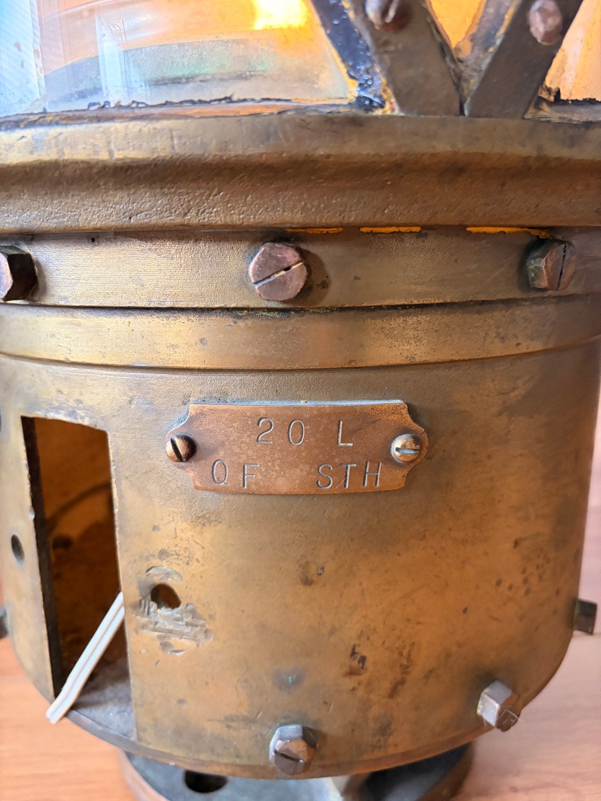 Antieke scheepslamp, messing en koper, Ophalen