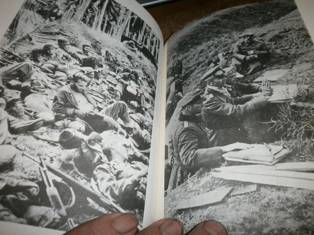geschiedenis vd tweede wereldoorlog 2 delen bijzondere fotos, Ophalen of Verzenden, Tweede Wereldoorlog, Zo goed als nieuw, Overige onderwerpen