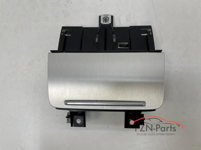 Audi TT 8J Asbak voorzijde middenconsole Aluminium kleur, Ophalen of Verzenden, Gebruikt