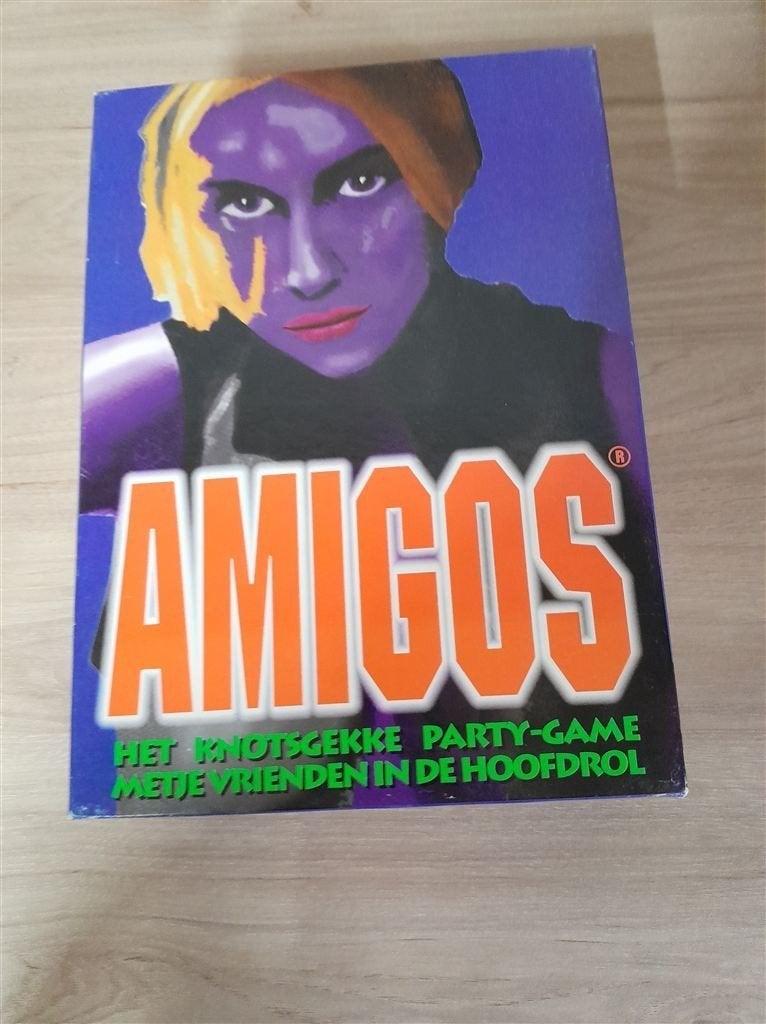 Amigos - s1744, Hobby en Vrije tijd, Gezelschapsspellen | Bordspellen, Verzenden, Zo goed als nieuw