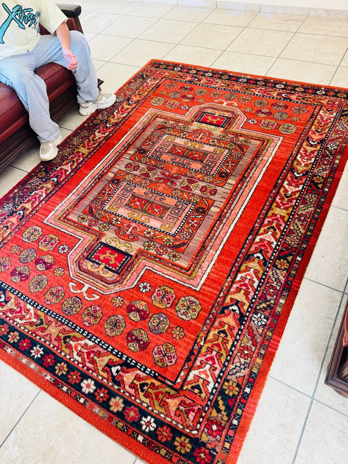 Prachtig handgeknoopt Perzisch tapijt, rood met patronen, Ophalen, 100 tot 150 cm, Zo goed als nieuw, 150 tot 200 cm