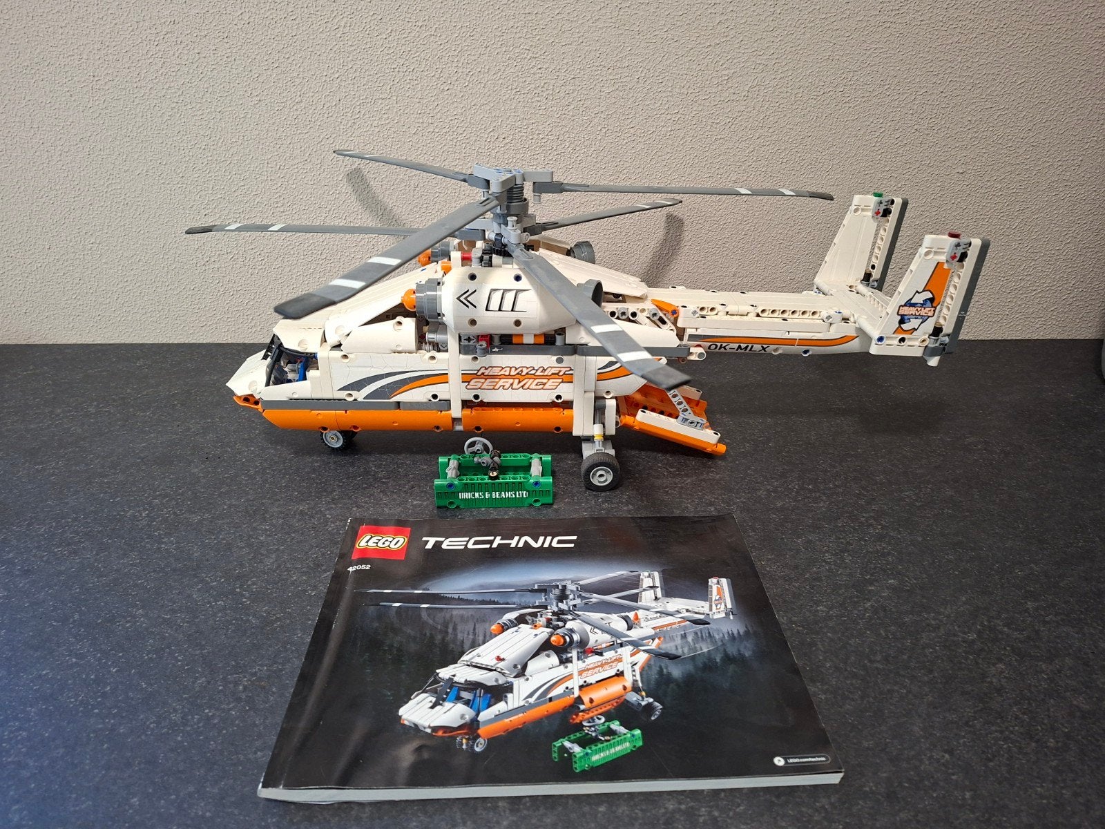 Lego Technic 42052 Heavy Lift Helikopter met boekje, Gebruikt, Lego, Ophalen of Verzenden, Complete set