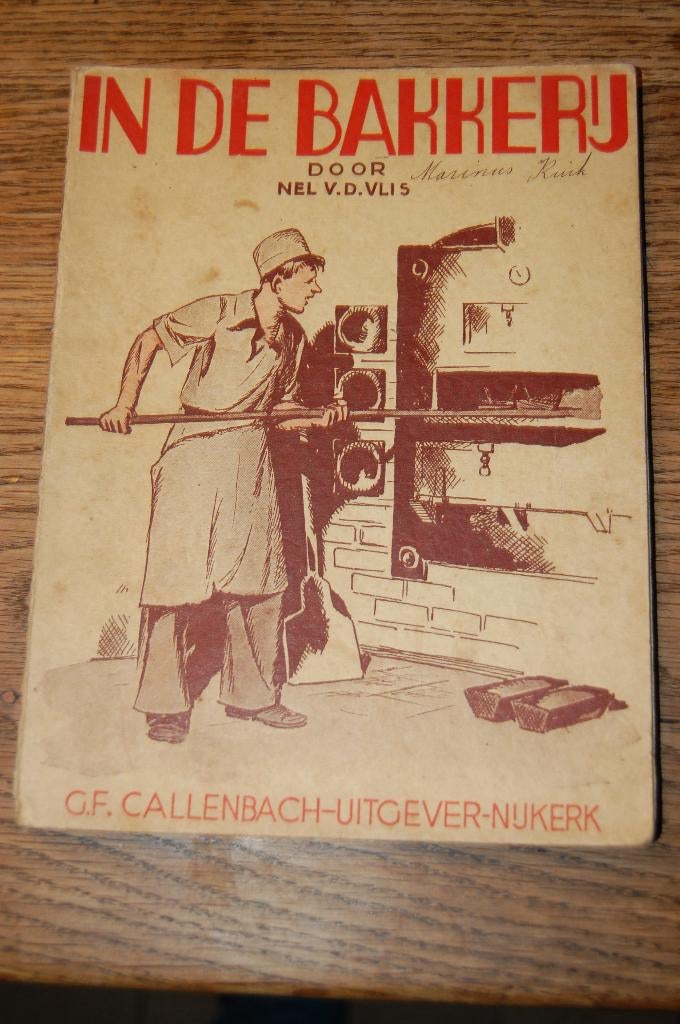 diverse boeken uit jaren 50 en 60, Boeken, Ophalen of Verzenden, Gelezen