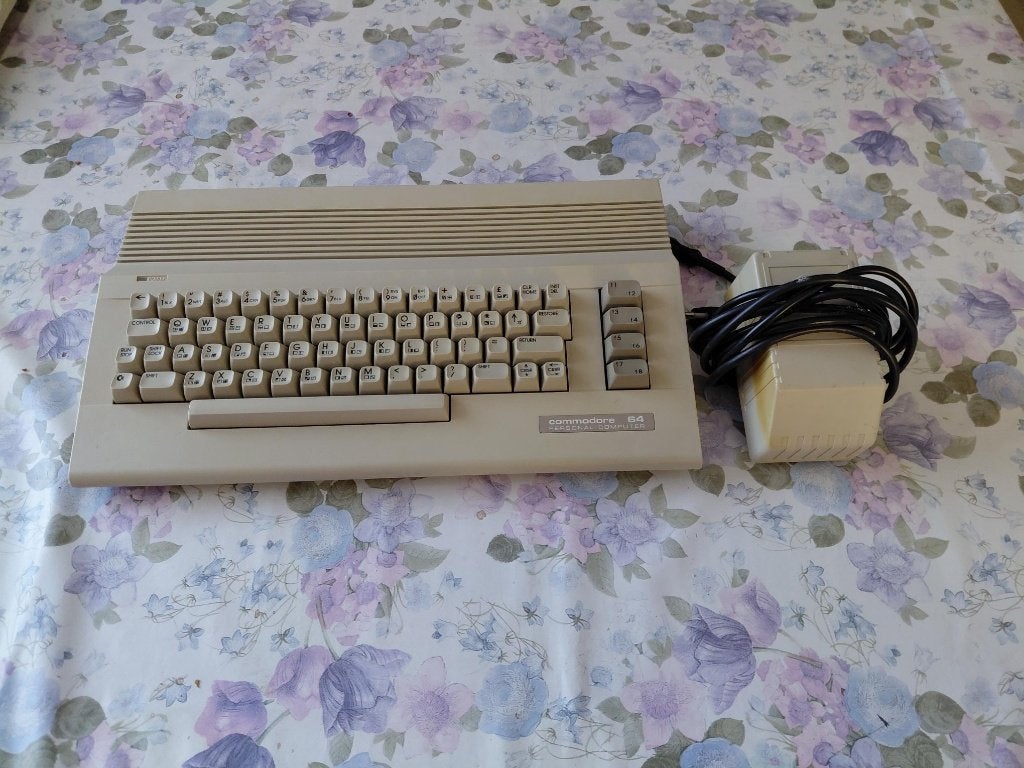 commodore 64 met geteste voeding, Computers en Software, Vintage Computers, Ophalen, Commodore C 64
