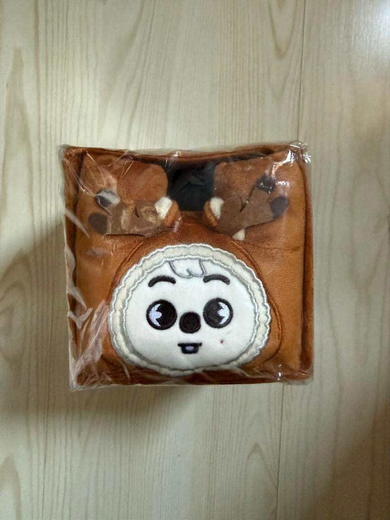Zeldzame Stray Kids Han Quokka official plushy cube box, Ophalen of Verzenden, Nieuw