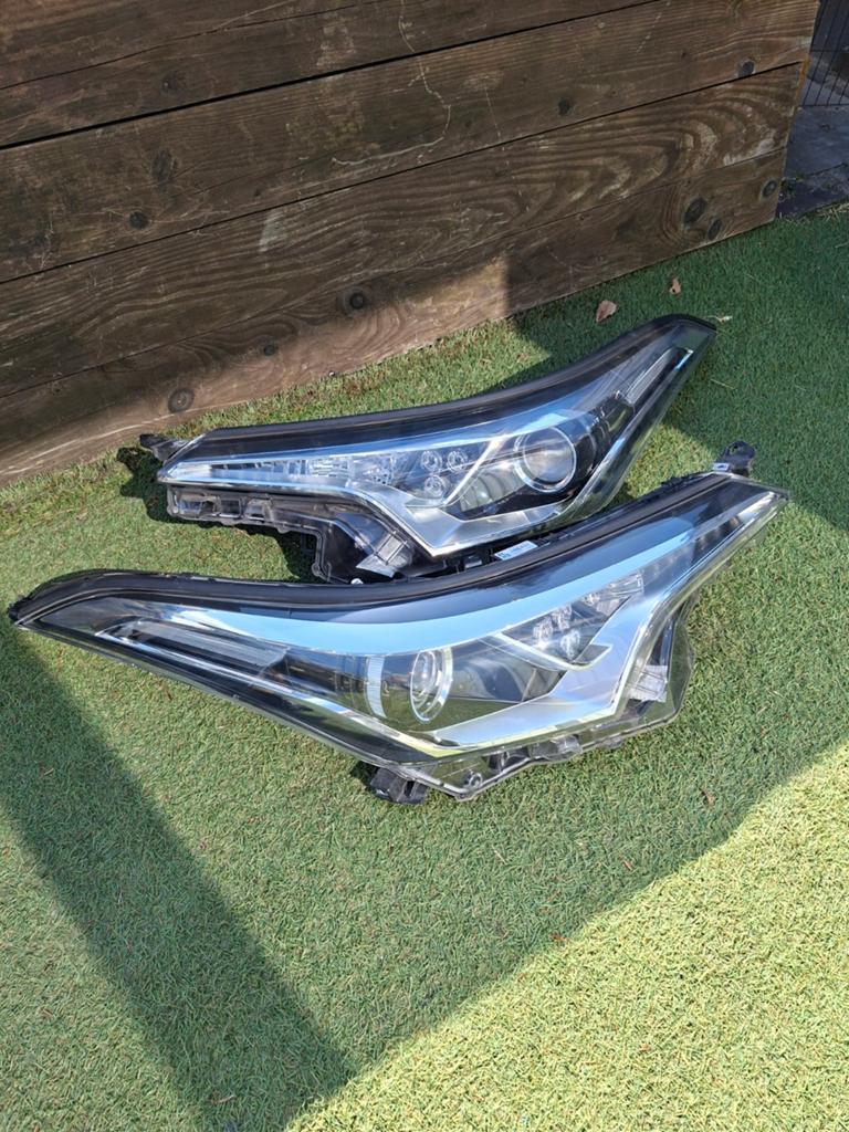 Toyota chr koplampen, Ophalen of Verzenden, Toyota, Bumper