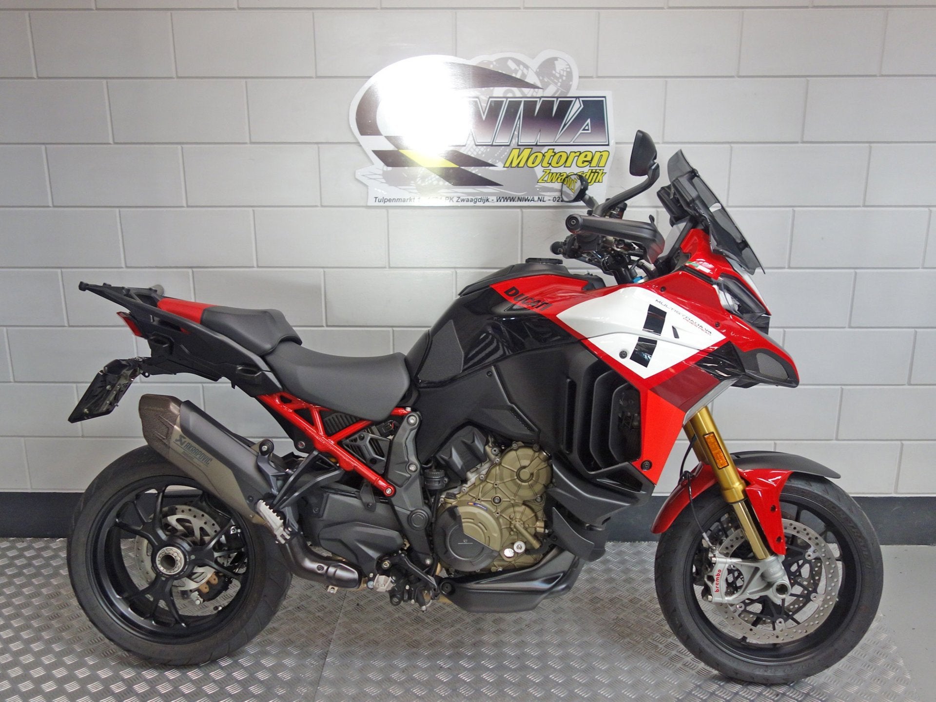 Ducati Multistrada V4 Pikes Peak, Toermotor, 1158 cc, Handgeschakeld, Gebruikt