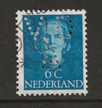 S- Ned. gest. met Perfin V.D A, Postzegels en Munten, Postzegels | Nederland, Ophalen of Verzenden, Na 1940, Gestempeld