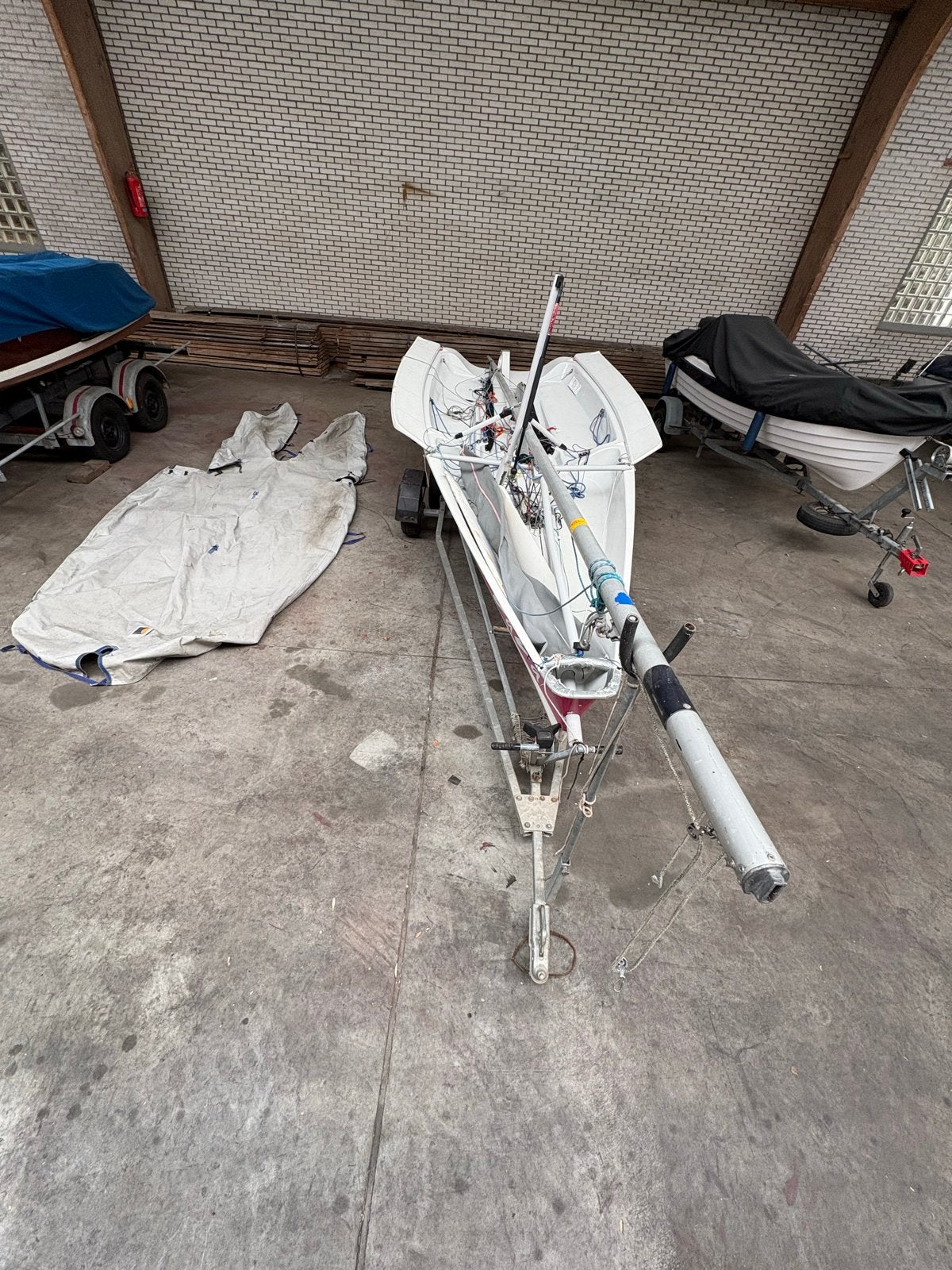 ISO Topper zeilboot - Compleet met trailer en zeilen, Watersport en Boten, Ophalen, Gebruikt, Overige typen, Polyester
