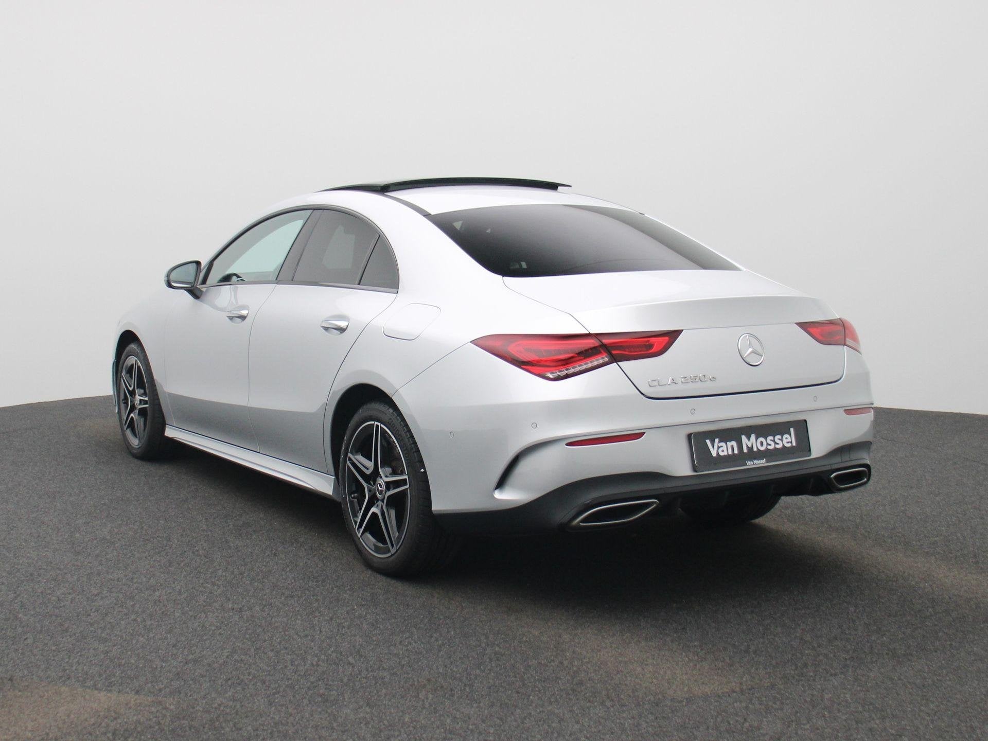 Mercedes-Benz CLA CLA 250 e AMG Line | PANORAMADAK | SFEERVE, Auto's, Stof, Gebruikt, Zwart, 4 cilinders
