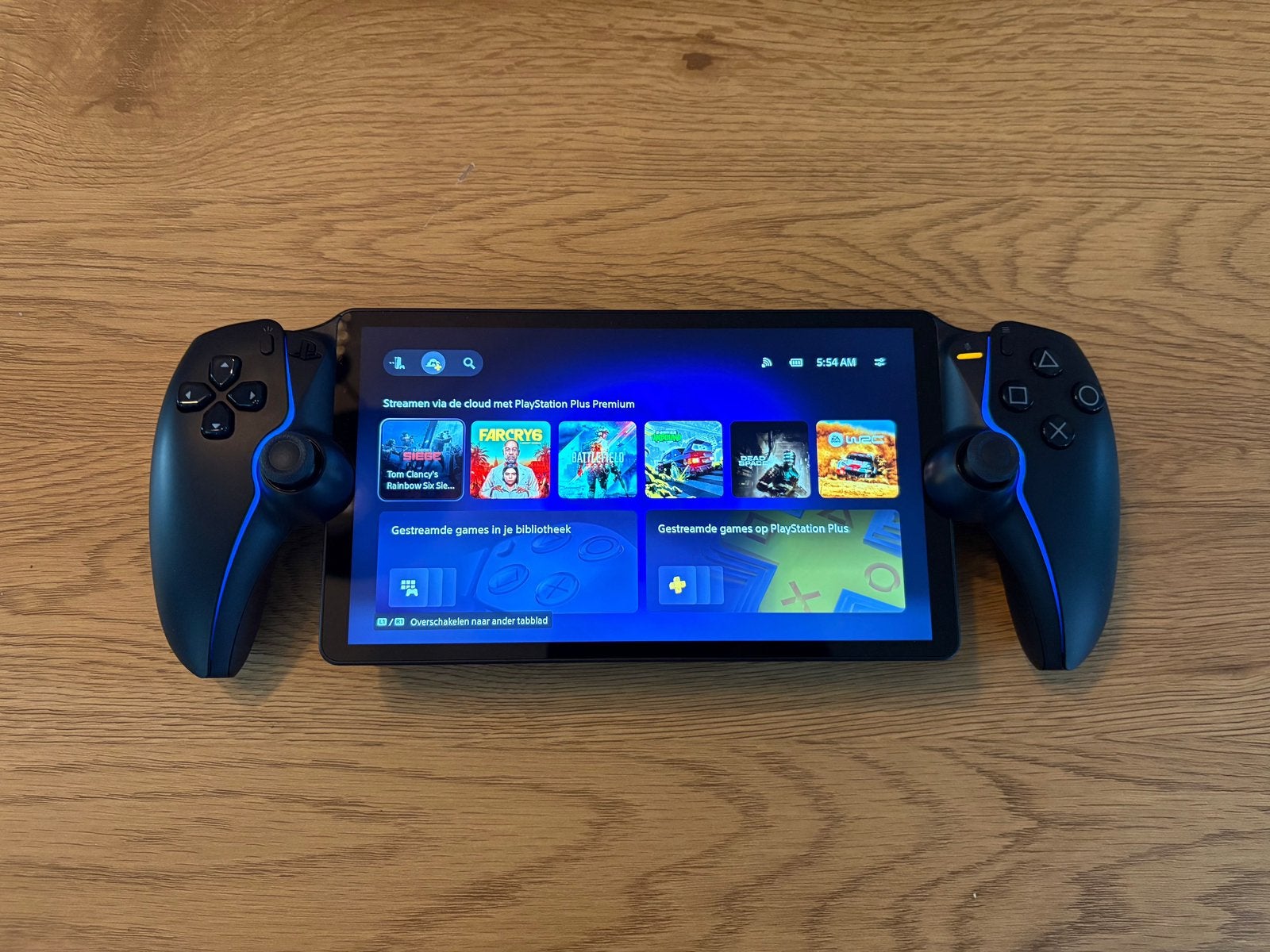 PS portal inclusief case, Spelcomputers en Games, 1 speler, Ophalen, Zo goed als nieuw, Vanaf 7 jaar