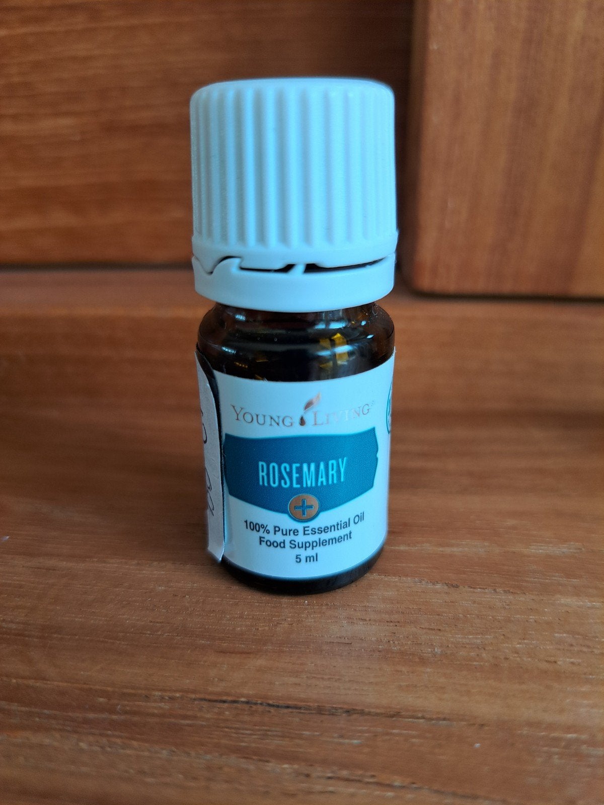 Young Living Rosemary+ Essentiële Olie 5 ml, Ophalen of Verzenden, Nieuw, Overige typen