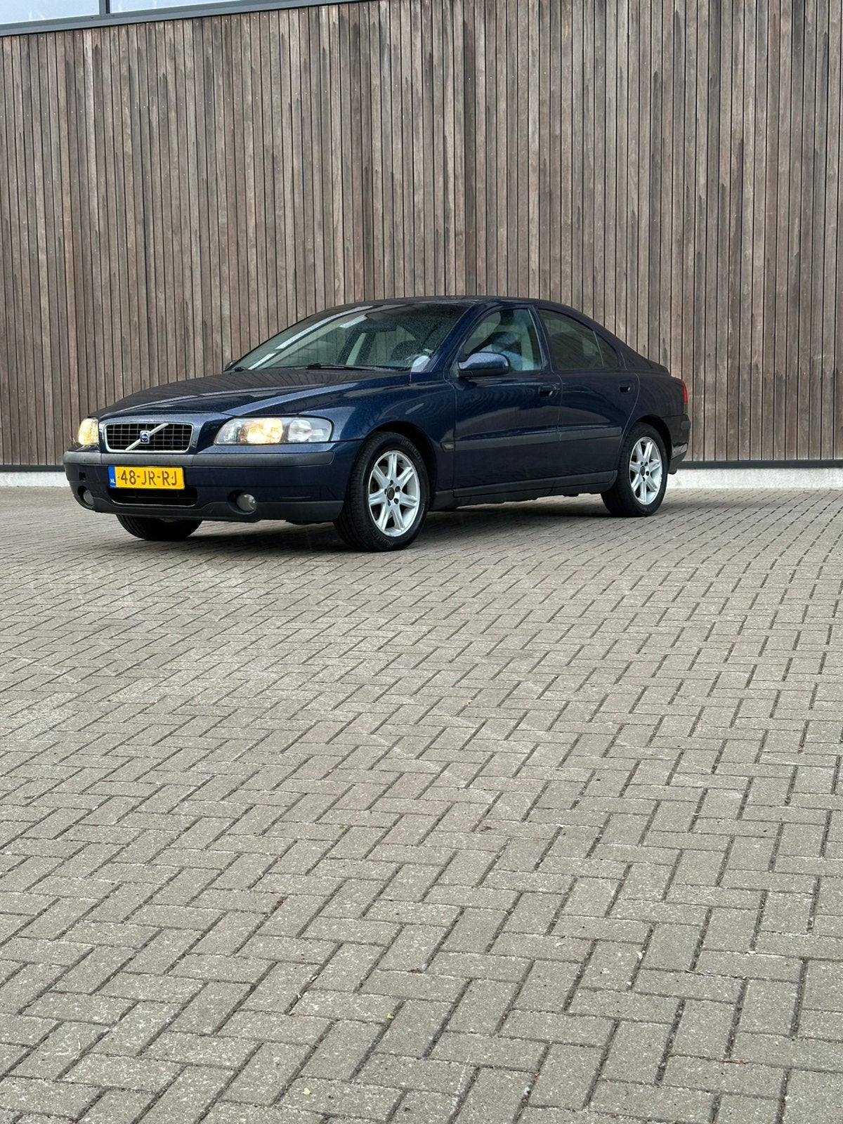 Volvo S60 2.4 140PK | AIRCO | TREKHAAK, Voorwielaandrijving, Stof, Zwart, Blauw