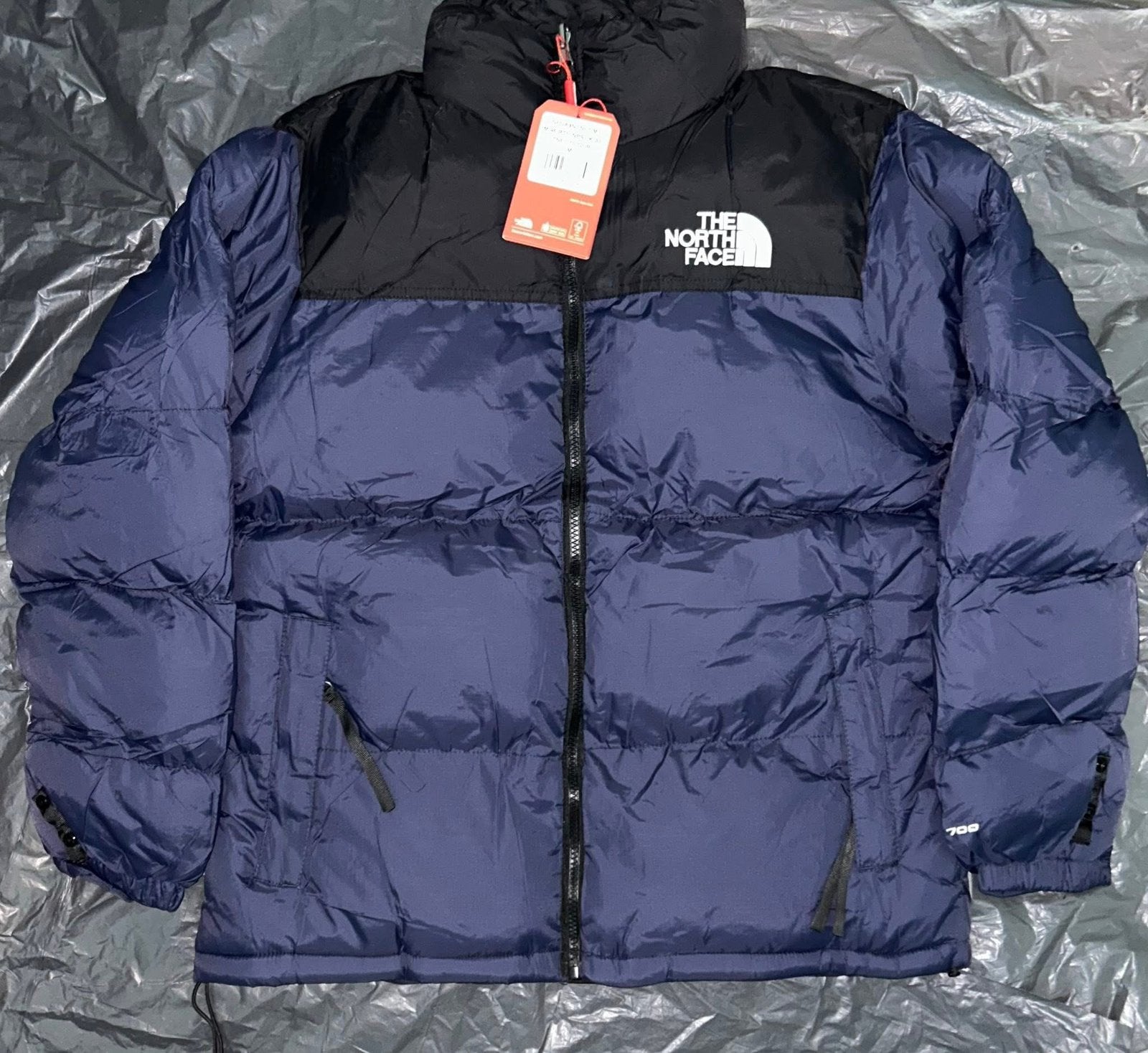 Winterjas The north face maat M nieuw donkerblauwp, Kleding | Heren, Ophalen of Verzenden, Nieuw, Zwart