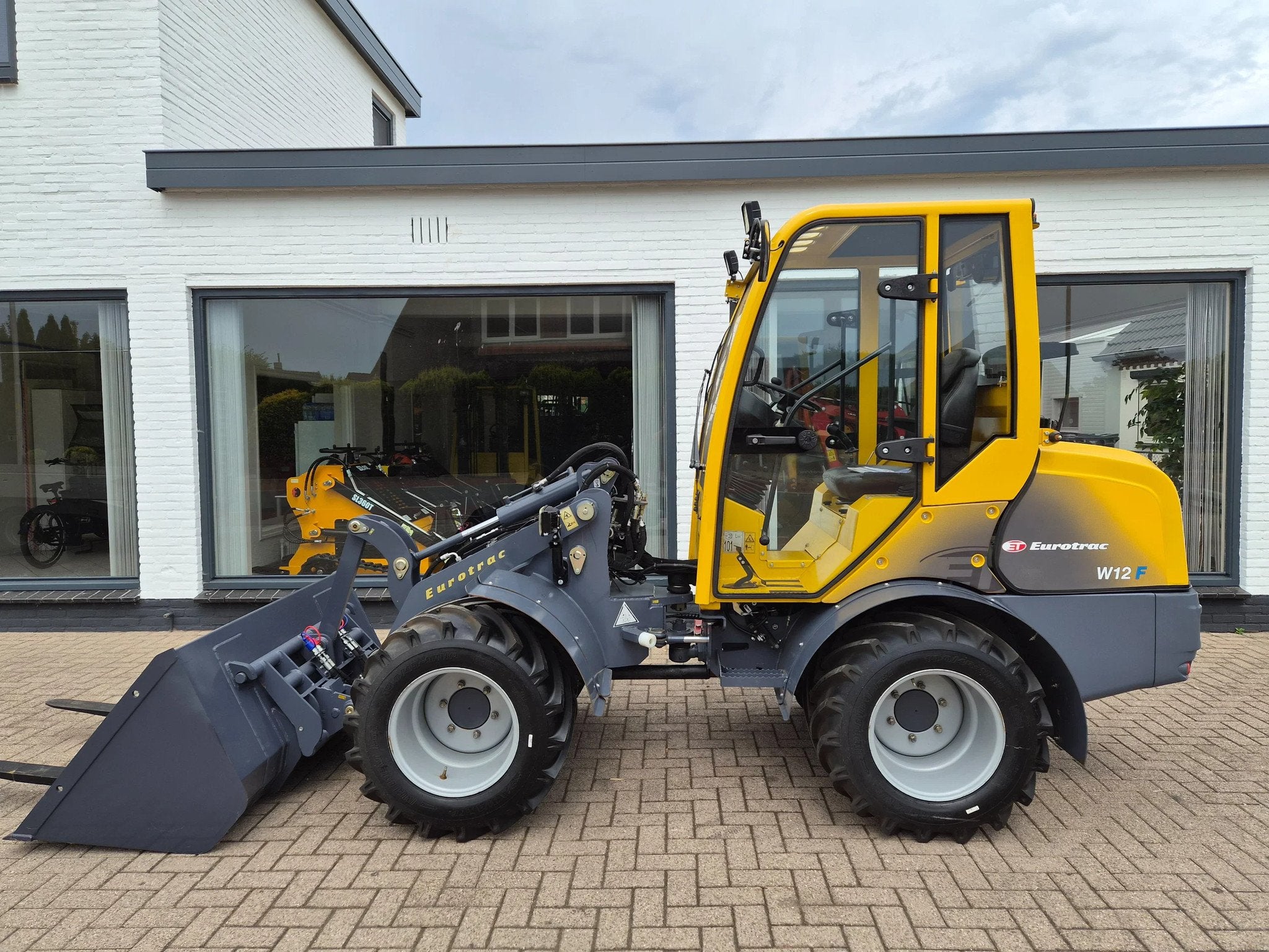 EUROTEC W12f loader shovel bak en lepels (bj 2025), Wiellader of Shovel