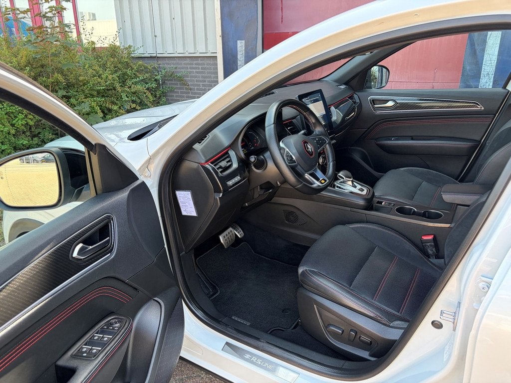 Renault Arkana 1.6 E-Tech Hybrid 145 R.S. Line / camera, Auto's, Renault, Gebruikt, 4 cilinders, Wit, Origineel Nederlands