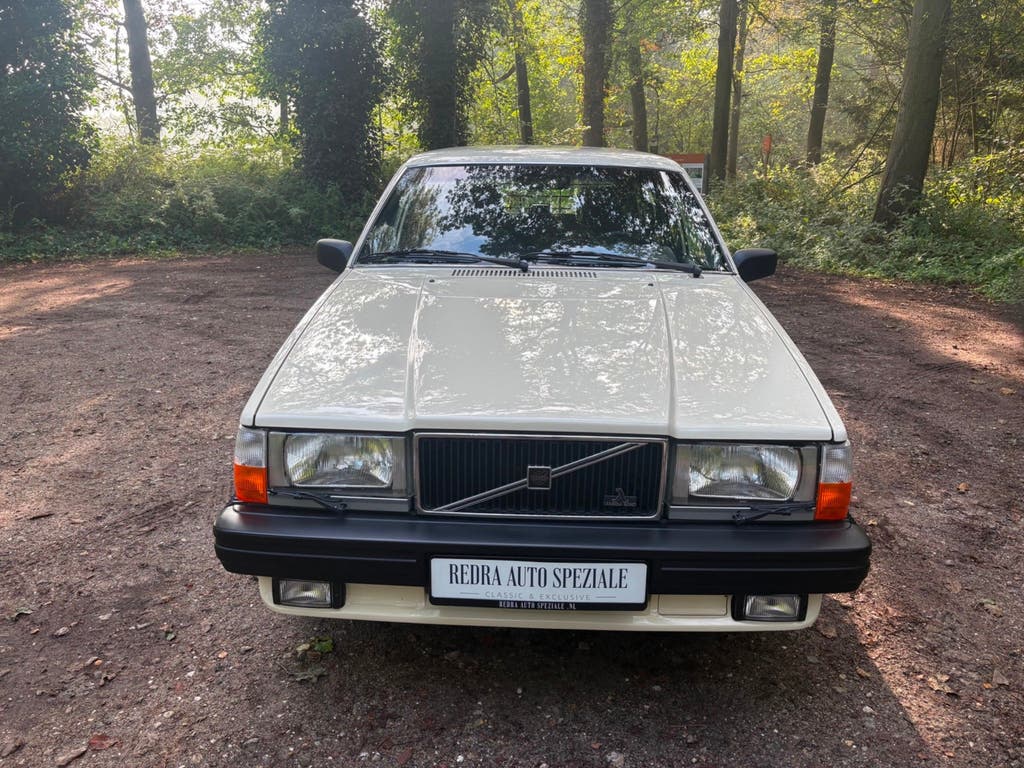 Volvo VOLVO 745-883 GI Slechts 54.000 km in perfecte staat, foto 3