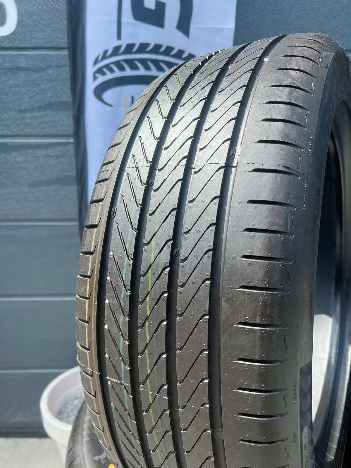 4x 235 50 R19 99V EV Continental Premiumcontact C, 19 inch, Nieuw, Ophalen of Verzenden, 235 mm