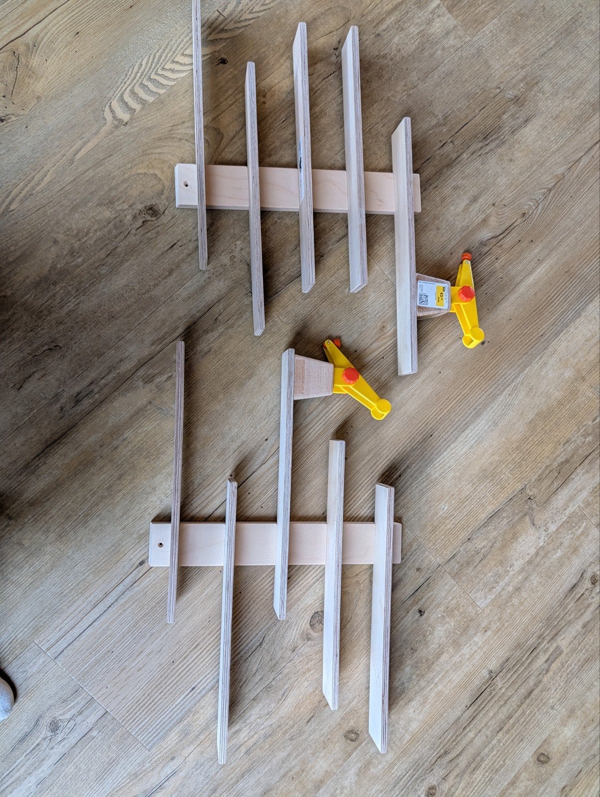 IKEA LUSTIGT plankjes met klemmen, Ophalen of Verzenden, Zo goed als nieuw, Jongen of Meisje