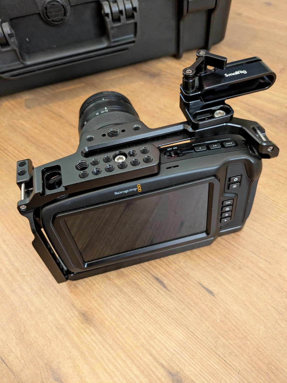 Blackmagic Pocket Cinema 4K met 12-35mm lens en accessoires, Harde schijf, Zo goed als nieuw, Full HD, Camera