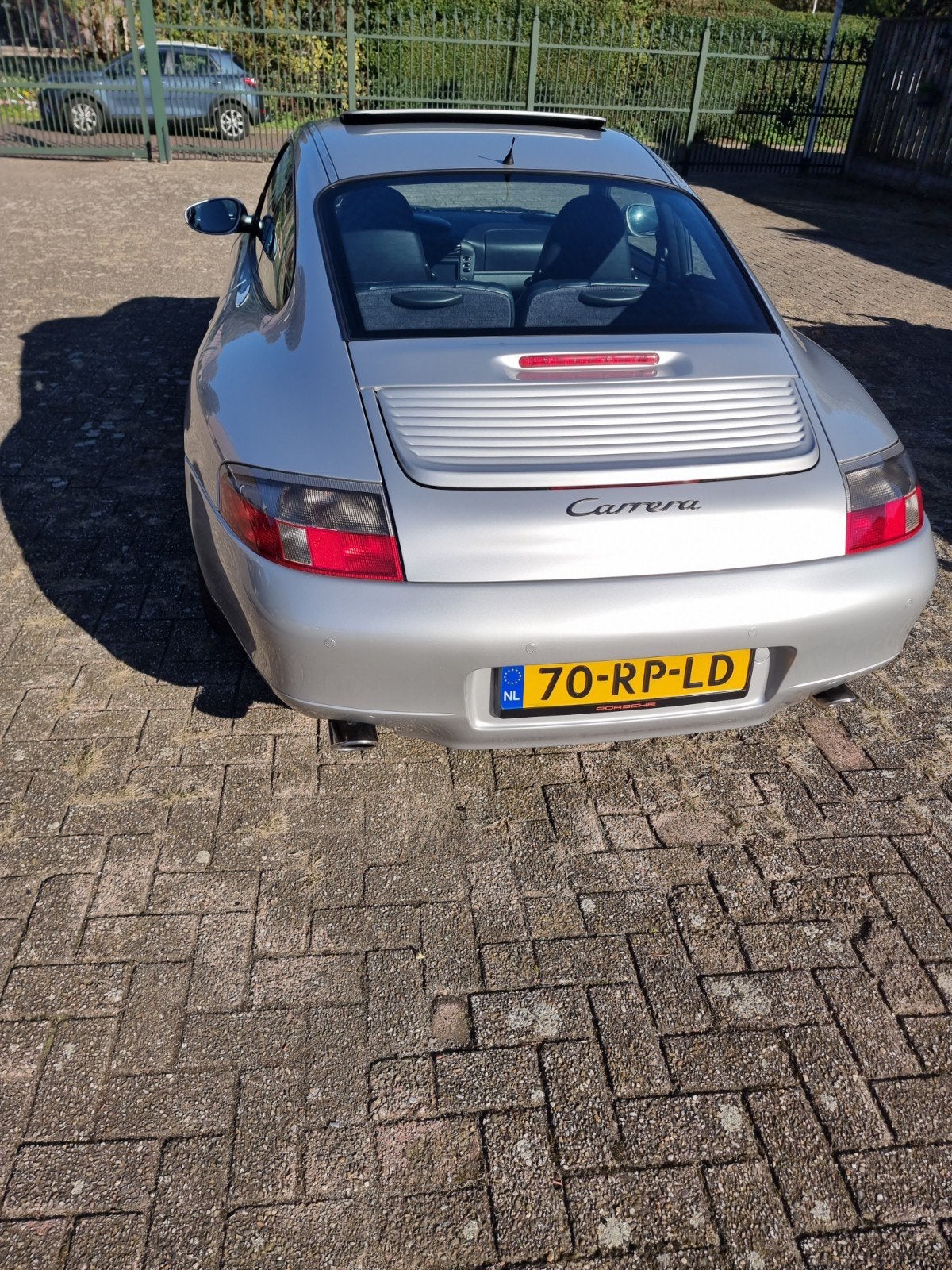 Porsche 911 3.4 Carrera Coupe AUT 1998 Grijs, Auto's, Automaat, Achterwielaandrijving, 1340 kg, 4 stoelen