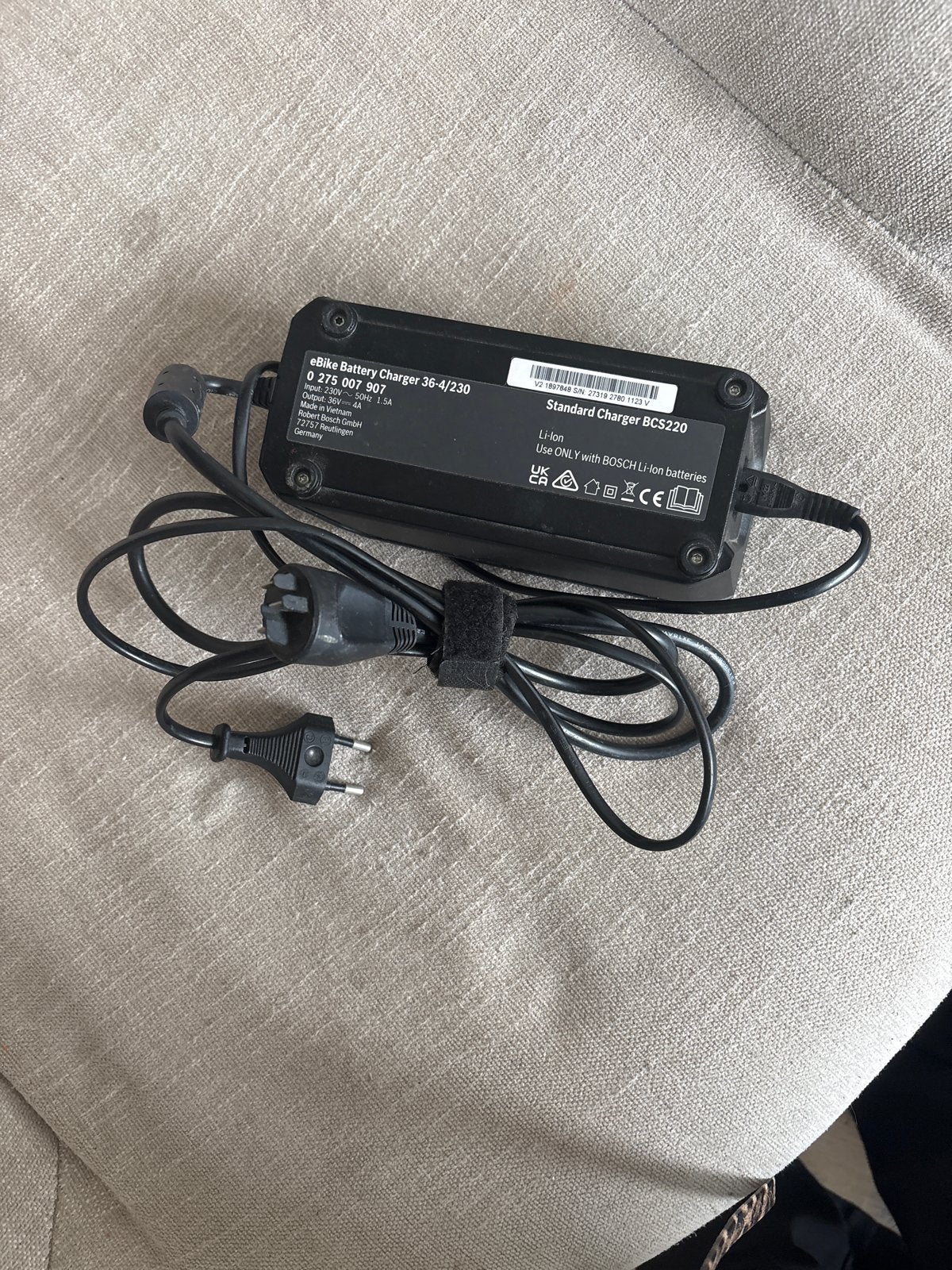 Bosch eBike Acculader 36-4/230 Standard Charger BCS220, Gebruikt