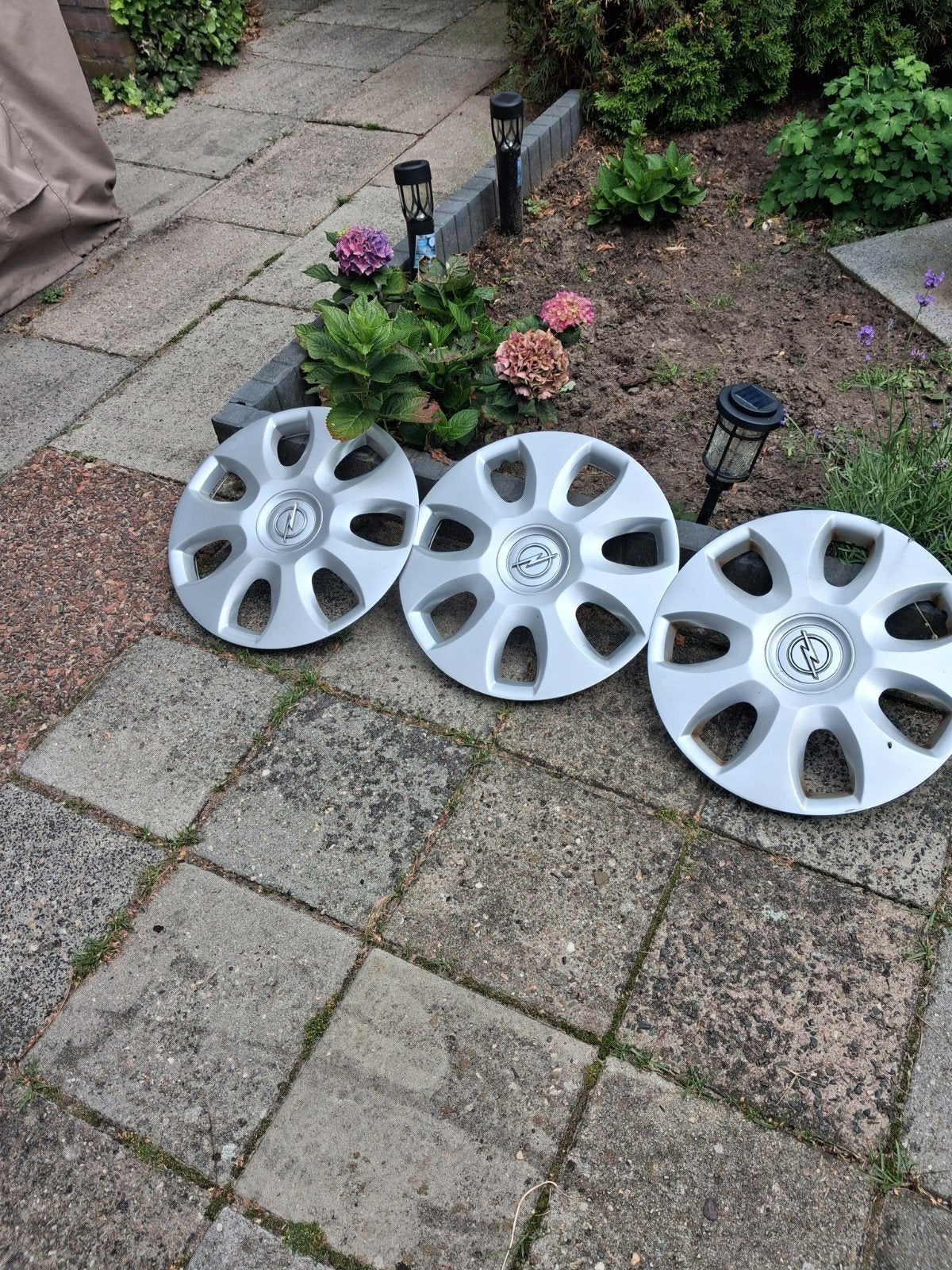Set van 3 Opel wieldoppen, Auto diversen, Wieldoppen, Ophalen of Verzenden, Gebruikt