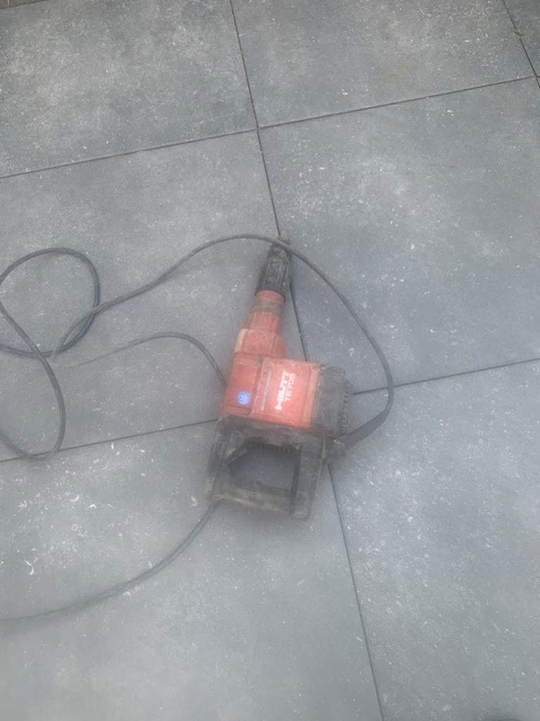Hilti te 705, Ophalen of Verzenden, Gebruikt, Boor- en/of Breekhamer