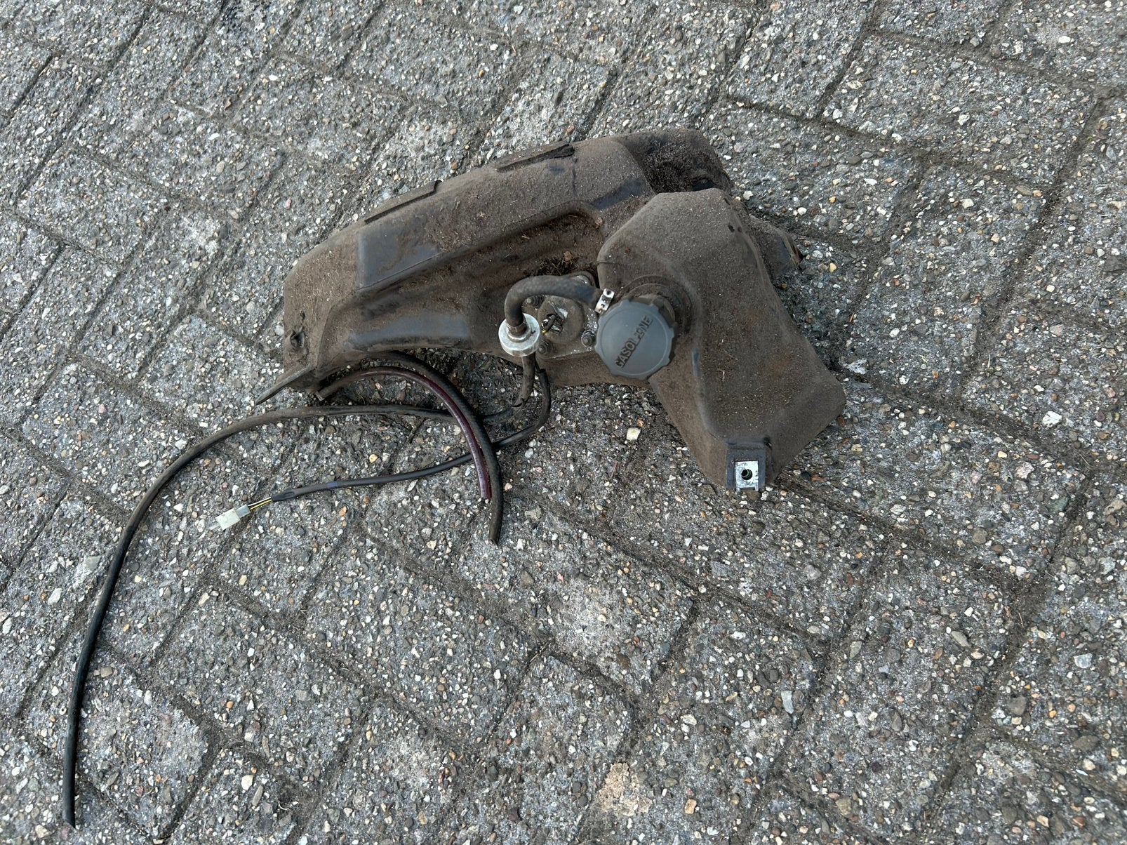 Vespa sprint benzinetank, Ophalen of Verzenden, Gebruikt, Tank