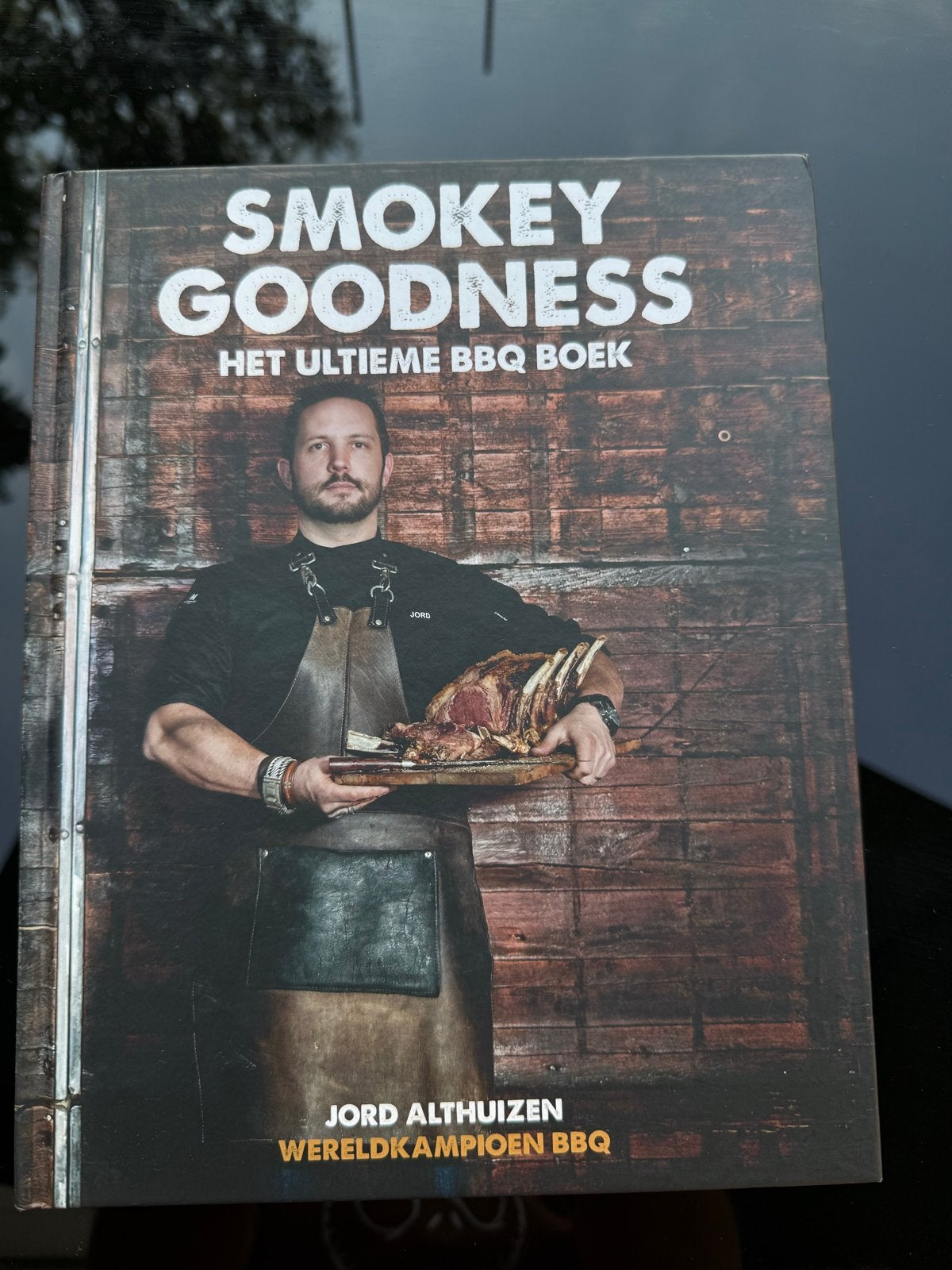 Smokey Goodness: Het Ultieme BBQ Boek - JORD ALTHUIZEN, Ophalen of Verzenden, Zo goed als nieuw, Overige gebieden, Hoofdgerechten