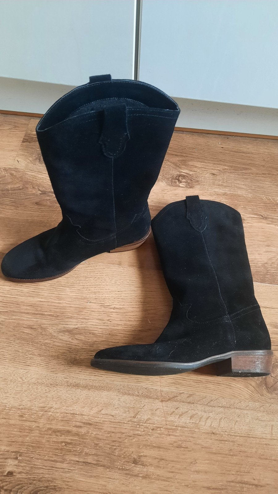 prachtige suede laarzen Dune London, 38, slechts 1x gedragen, Kleding | Dames, Schoenen, Hoge laarzen, Zwart, Ophalen of Verzenden