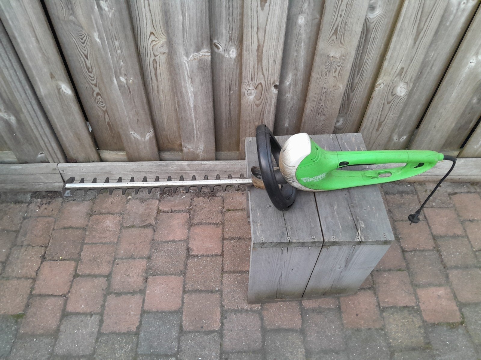 Viking Heggenschaar HE 805 met 55cm geslepen messen, Tuin en Terras, Heggenscharen, Ophalen of Verzenden