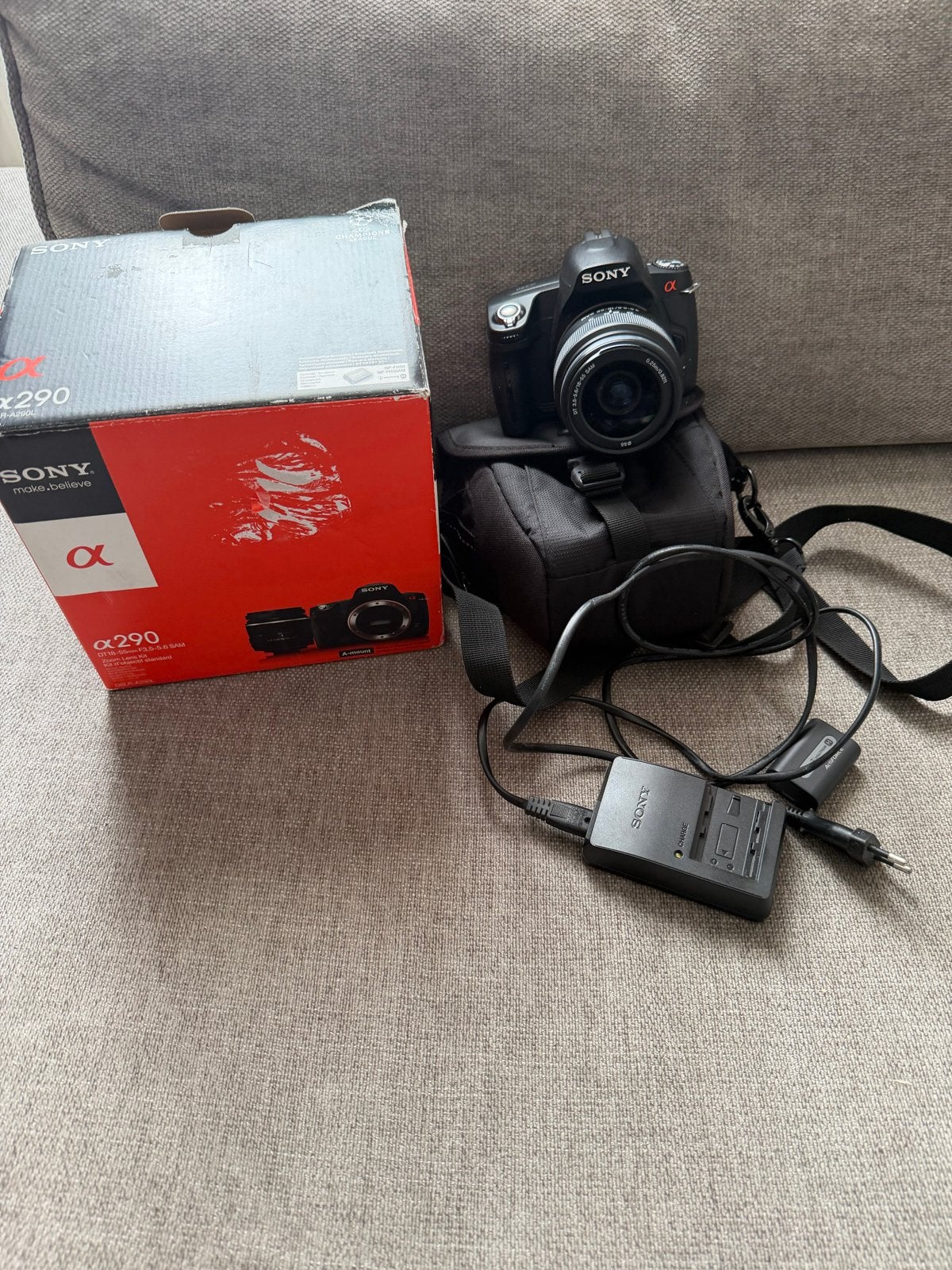 Sony Alpha a290 Spiegelreflexcamera met lens en accessoires, Audio, Tv en Foto, Ingebouwde flitser, Gebruikt, Spiegelreflex, Ophalen of Verzenden