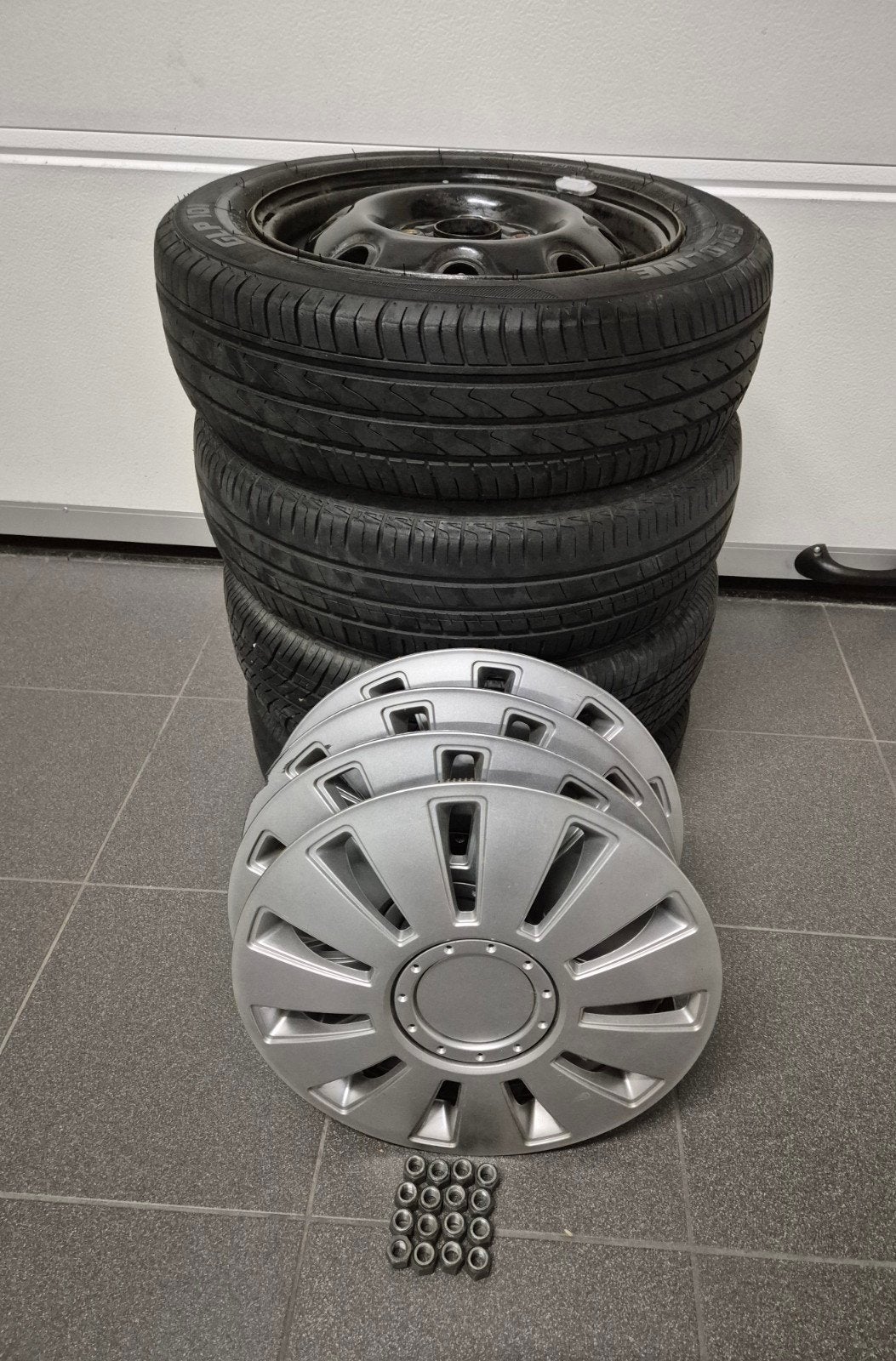 Set zomerbanden 4x100 54.1mm Suzuki, Kia, Nissan, Toyota,.., Ophalen, Gebruikt, Hyundai