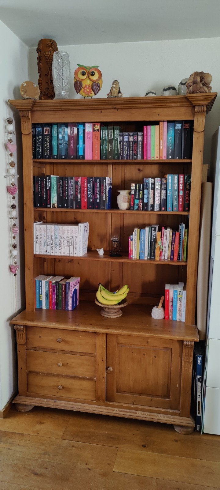 Massief grenen boekenkast met lades en deuren, Huis en Inrichting, Ophalen, Gebruikt, 100 tot 150 cm, 200 cm of meer