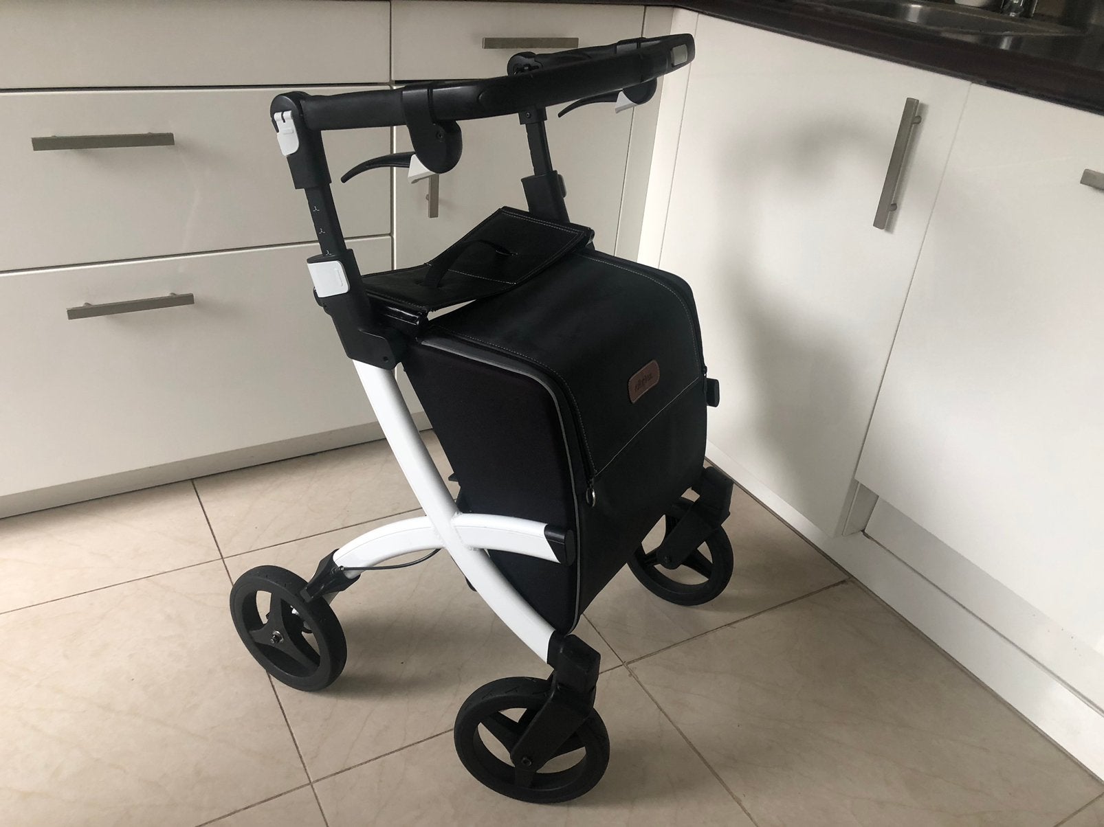Rollater rollz flex, Ophalen, Opvouwbaar, Zo goed als nieuw