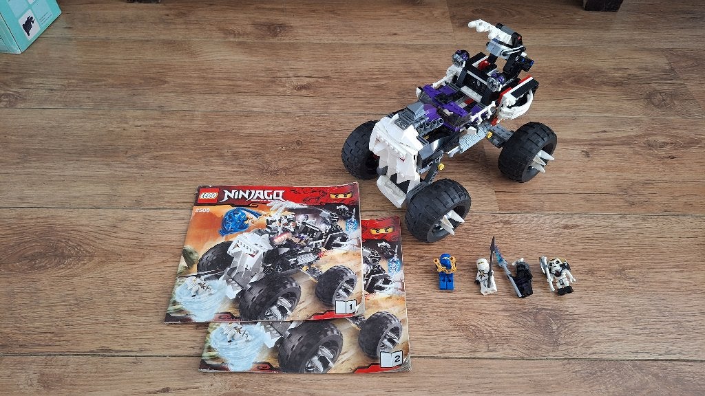 Lego NINJAGO 2506 Skull Truck, The golden weapons., Ophalen of Verzenden, Zo goed als nieuw, Complete set, Lego