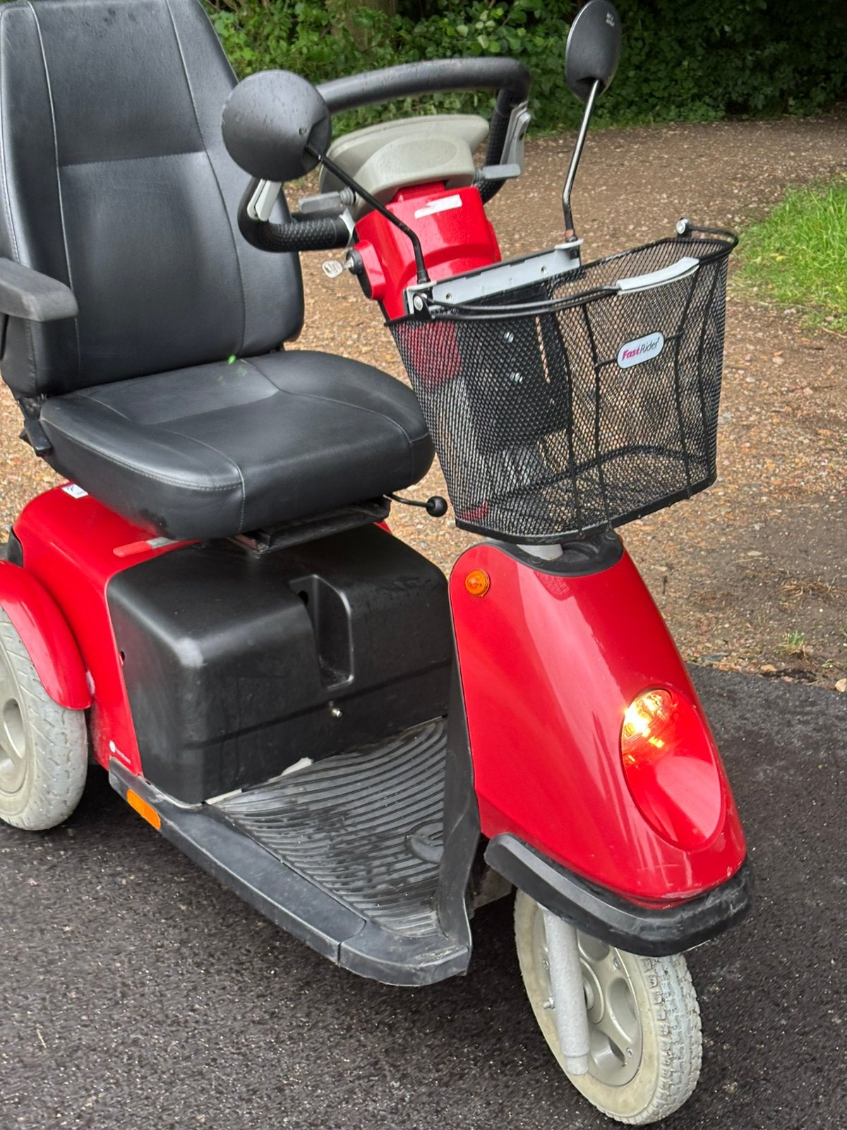 Trophy 6 scootmobiel met 2x 115 amp accus, Overige merken, Gebruikt, Meer info ☎️0️⃣6️⃣➖2️⃣0️⃣9️⃣0️⃣1️⃣0️⃣4️⃣0️⃣, Ophalen of Verzenden