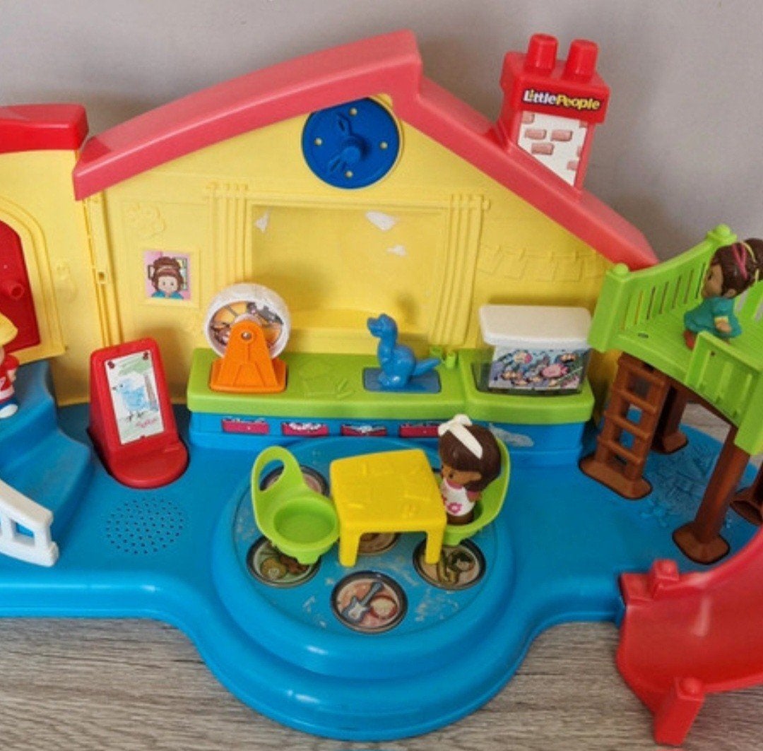 Fisher-Price Kleuterschool Speelset met Geluid en Figuren, Ophalen of Verzenden, Gebruikt, Speelset, Met geluid